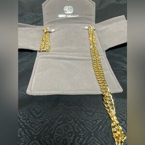 Gold plated necklace 18k and bracelet 14k with travel pouch